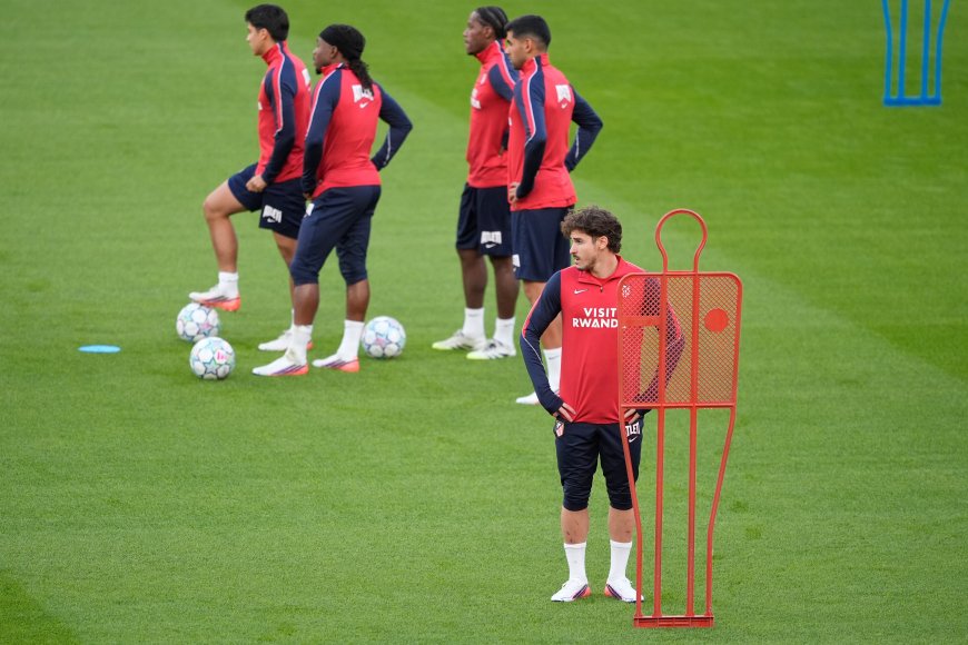 Liverpool - Atlético de Madrid, el partido de la Champions League en vivo| Cuti Romero y Julián Álvarez, titulares