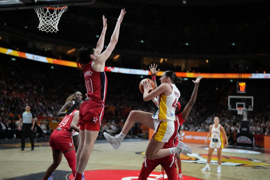 Una gran España exige a una gran Estados Unidos en las semifinales del Mundial