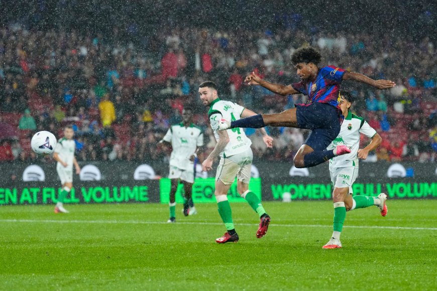 Hansi Flick: “Me gusta cómo estamos jugando. Es bonito verlo”