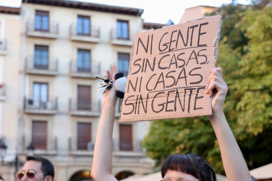 Urbagestión, el casero de Maricarmen, difunde su versión por primera vez en dos años para negarlo todo... y todos lo desmienten