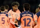 La derrota que Flick intentó frenar con la Masia: un avión, un hotel y un clásico
