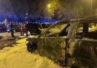 Un incendio sin heridos afecta a 10 coches que estaban aparcados en la calle en Leganés
