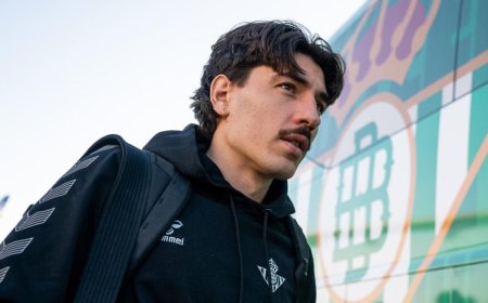 La fiscalía abre una investigación contra un ‘youtuber’ por comentarios homófobos sobre el futbolista Héctor Bellerín