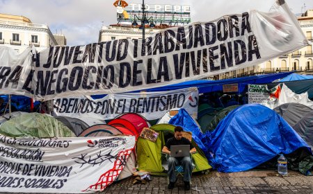 La justicia rechaza de nuevo el desalojo de la Puerta del Sol porque no existe “inactividad” de la Delegación del Gobierno