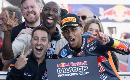 El joven piloto Kristian Daniel Jr. pierde a su padre en las inundaciones de Barcelona nada más cumplir uno de sus sueños en MotoGP
