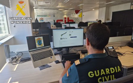 Juicio a un coronel de la Guardia Civil por falsear el origen de unas armas para realizar una compra de 8.250 fusiles de asalto