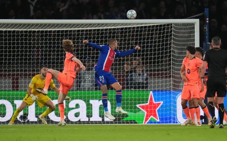 El PSG de Luis Enrique alecciona al Barcelona en la Champions