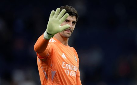 Thibaut Courtois no viaja con el Real Madrid al clásico debido a una gripe