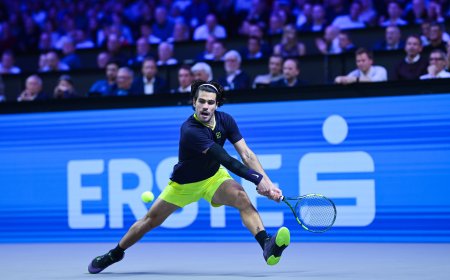 Alcaraz crece, disfruta y progresa: ‘show’ ante Paul y cruce con Medvedev