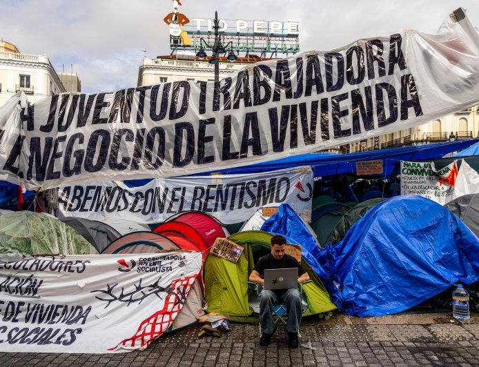 La justicia rechaza de nuevo el desalojo de la Puerta del Sol porque no existe “inactividad” de la Delegación del Gobierno