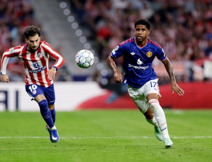 Atlético de Madrid - Manchester United, el partido de la Champions League en directo| El Atleti gana al medio tiempo gracias al gol tempranero de Barrios
