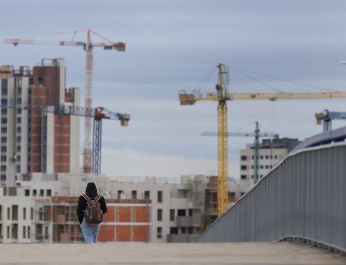 Emanciparse en Madrid: una carrera que la juventud pierde de antemano