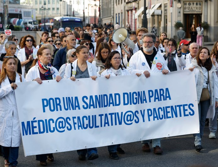 Los médicos de Madrid suspenden la huelga por el accidente ferroviario en Toledo