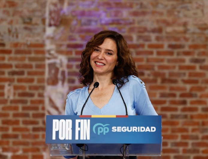 La inevitable (o insoportable) levedad de los políticos en Madrid, donde solo Ayuso permanece