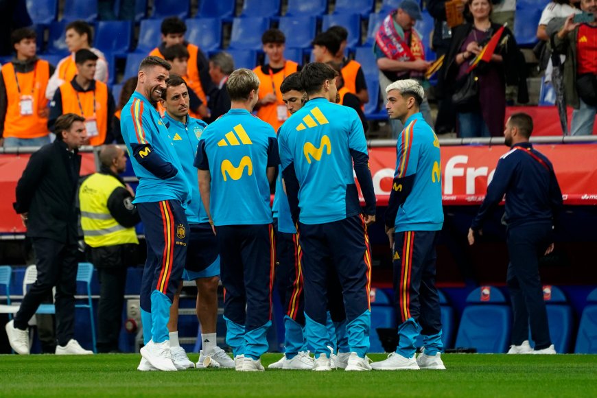 España - República Checa en directo, el partido de la Nations League en vivo| Lamine adelanta a la Roja