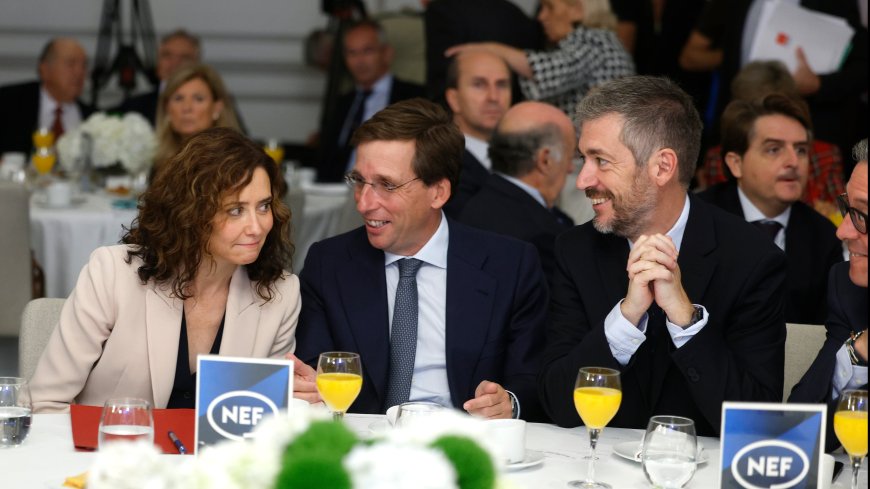 Ayuso advirte de un pucherazo y pide a la gente que no vote por correo