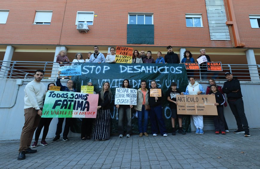 Fátima y sus 40 vecinos: cuando un fondo buitre los echa de su vivienda de protección oficial
