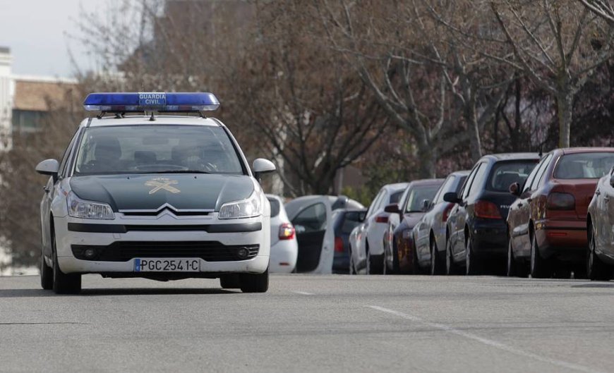 Atraco exprés a un Tesla ante un colegio privado de Majadahonda