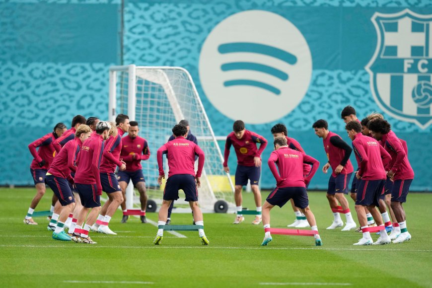 Barcelona - Real Madrid en directo | Bernardo Silva es titular en el Madrid y Fermín sustituye a Olmo en el once azulgrana