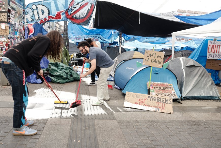 Sol prepara su adiós: comienza a organizarse la marcha de los jóvenes a falta de fecha y anuncio oficial
