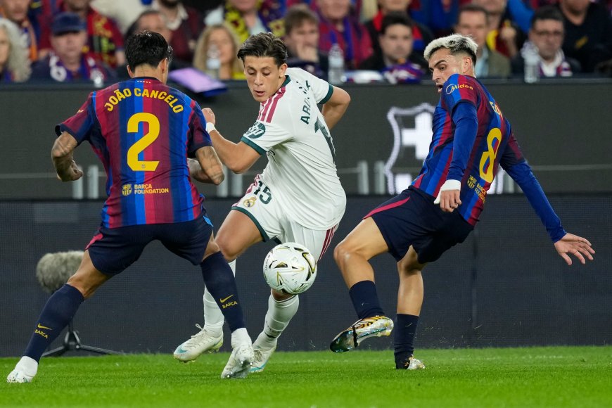 De Roma al Camp Nou, los 11 días en los que Mourinho abrió la mano con la alineación del Real Madrid