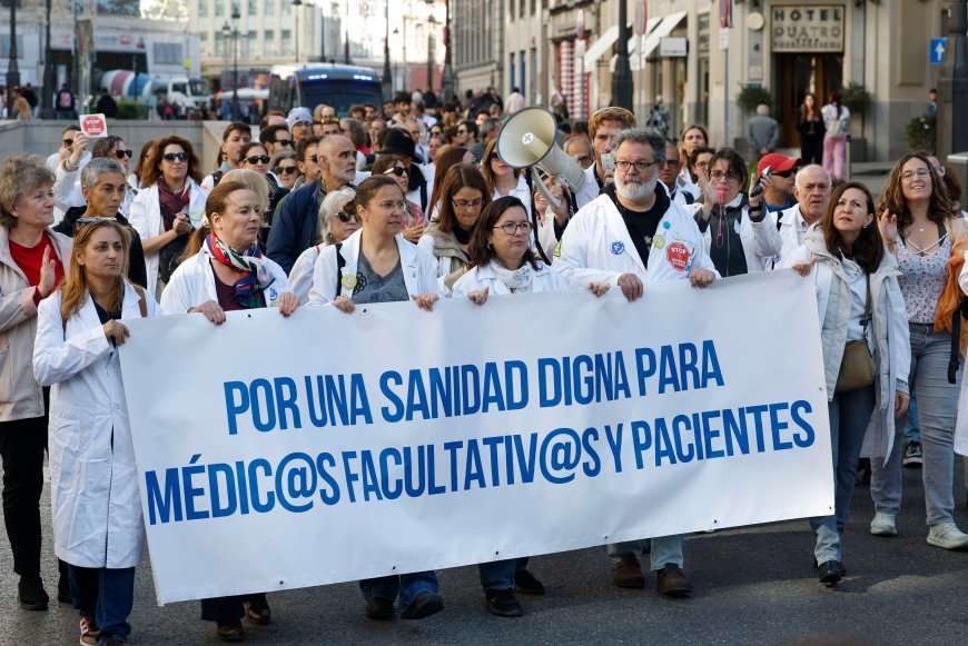 Los médicos de Madrid suspenden la huelga por el accidente ferroviario en Toledo